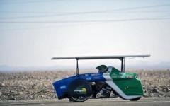 Солнечные автомобили в гонке по самой засушливой пустыне в мире
